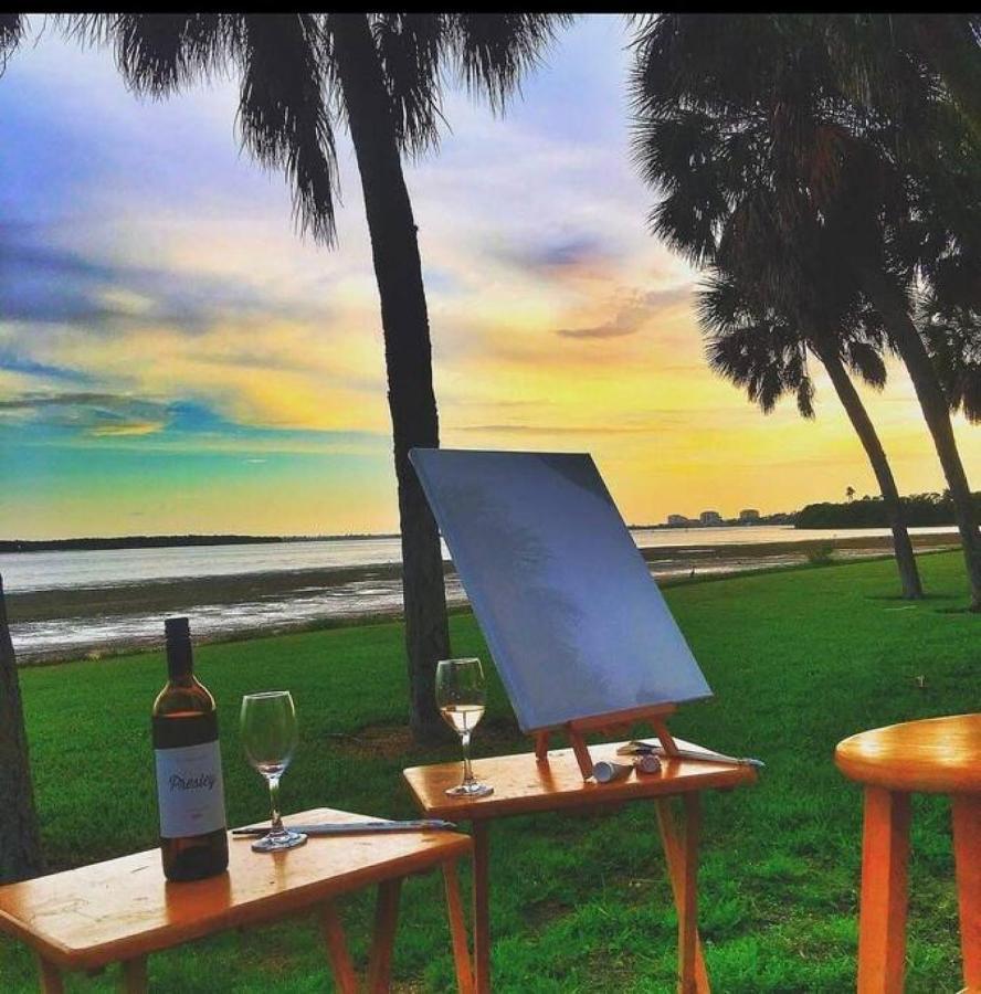 הוילה סיינט פיטרסברג Wine-Dine-Sunshine Cozy Flat In The Heart Of Dtsp מראה חיצוני תמונה