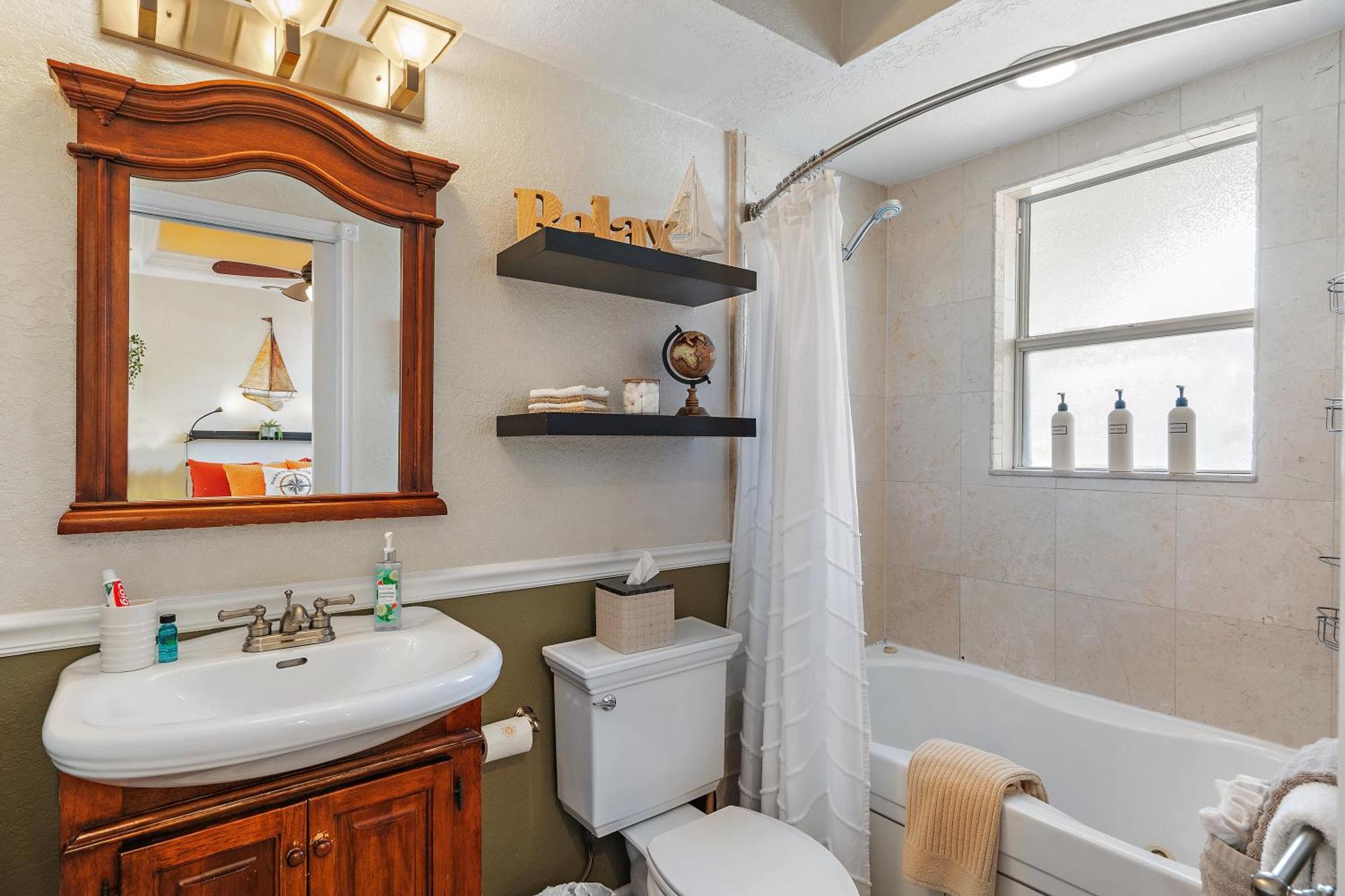 הוילה סיינט פיטרסברג Wine-Dine-Sunshine Cozy Flat In The Heart Of Dtsp מראה חיצוני תמונה