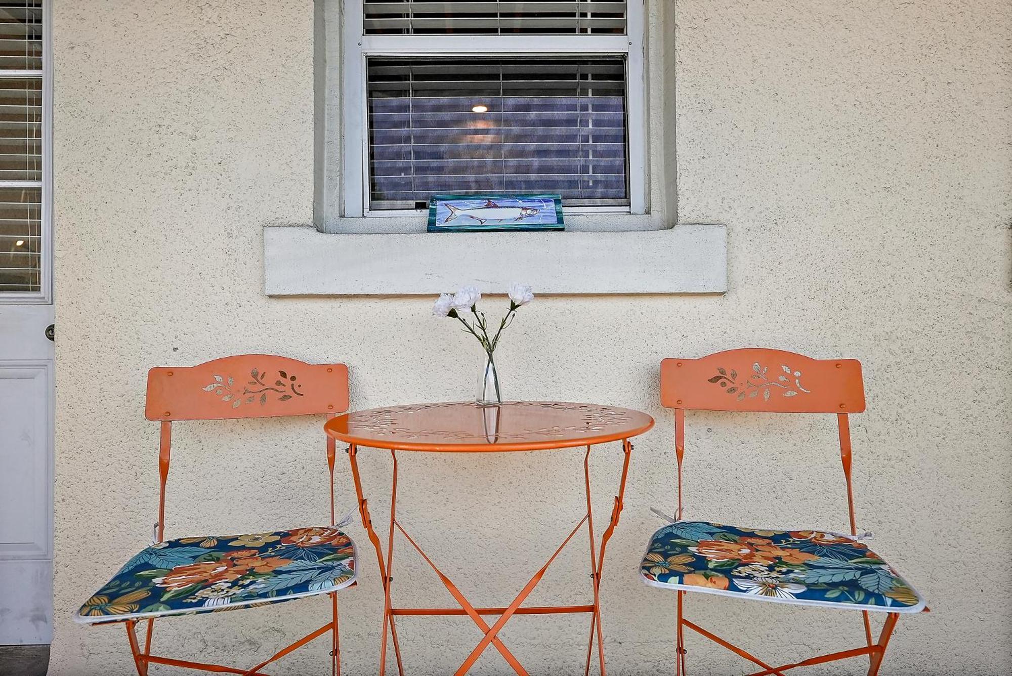 הוילה סיינט פיטרסברג Wine-Dine-Sunshine Cozy Flat In The Heart Of Dtsp מראה חיצוני תמונה